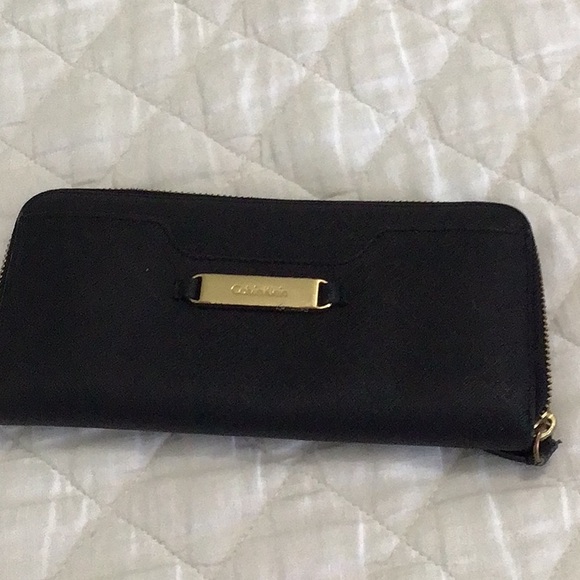 Black Calvin Klein wallet - Picture 1 of 4